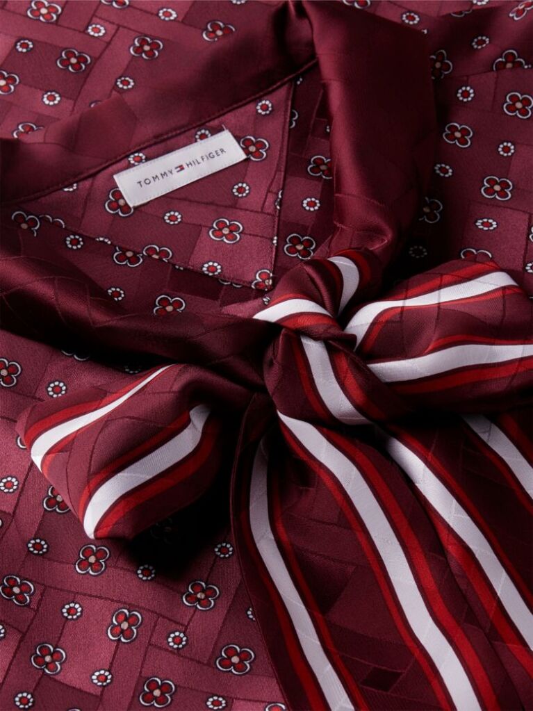Red Regular Fit Tie Neck Jacquard Shirt  Women